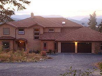 Malahat View Guesthouse Exterior photo