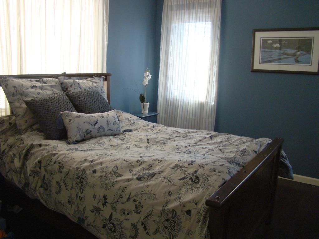 Malahat View Guesthouse Room photo